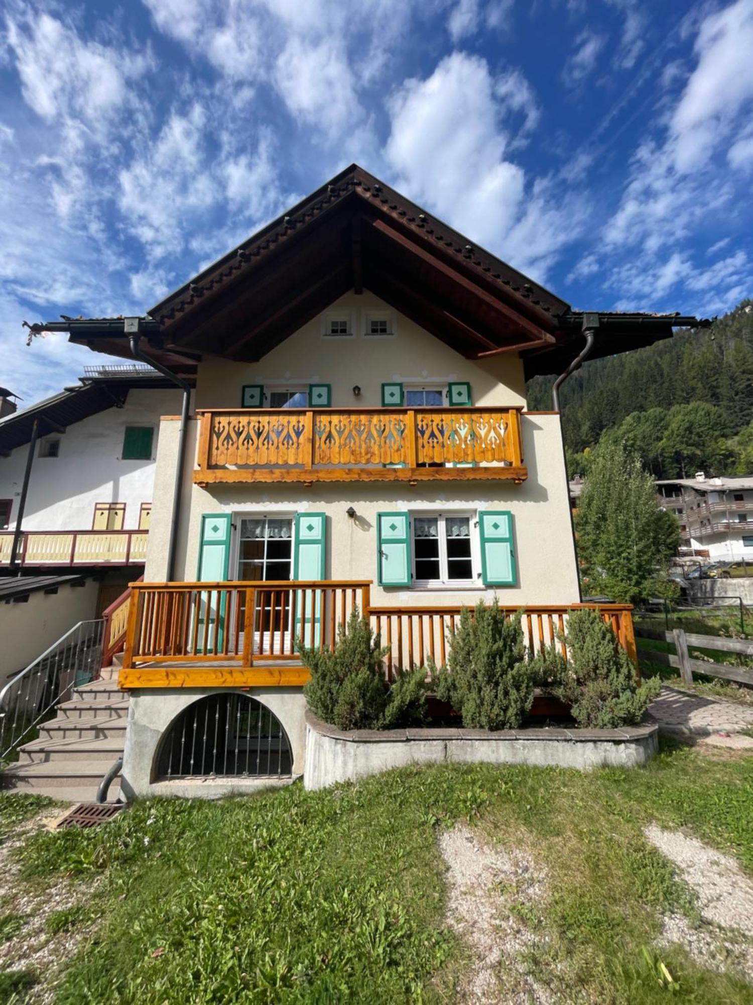 Casa Cesarina By Ama Val Di Fassa Apartment Canazei Exterior photo
